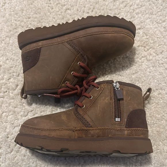 NWOT UGG boys Neumel II grizzly chukka boot size 12 - Picture 3 of 7